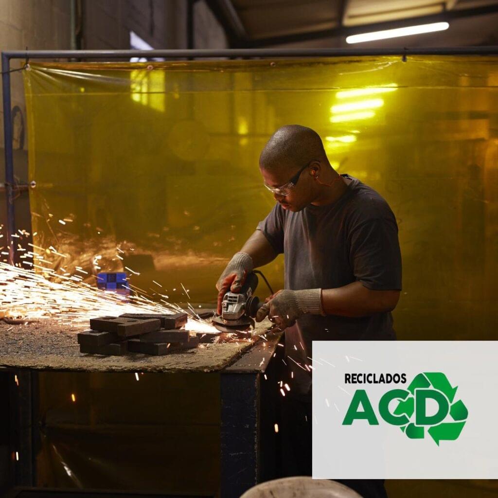 mejor servicio de chatarrería en Tomares