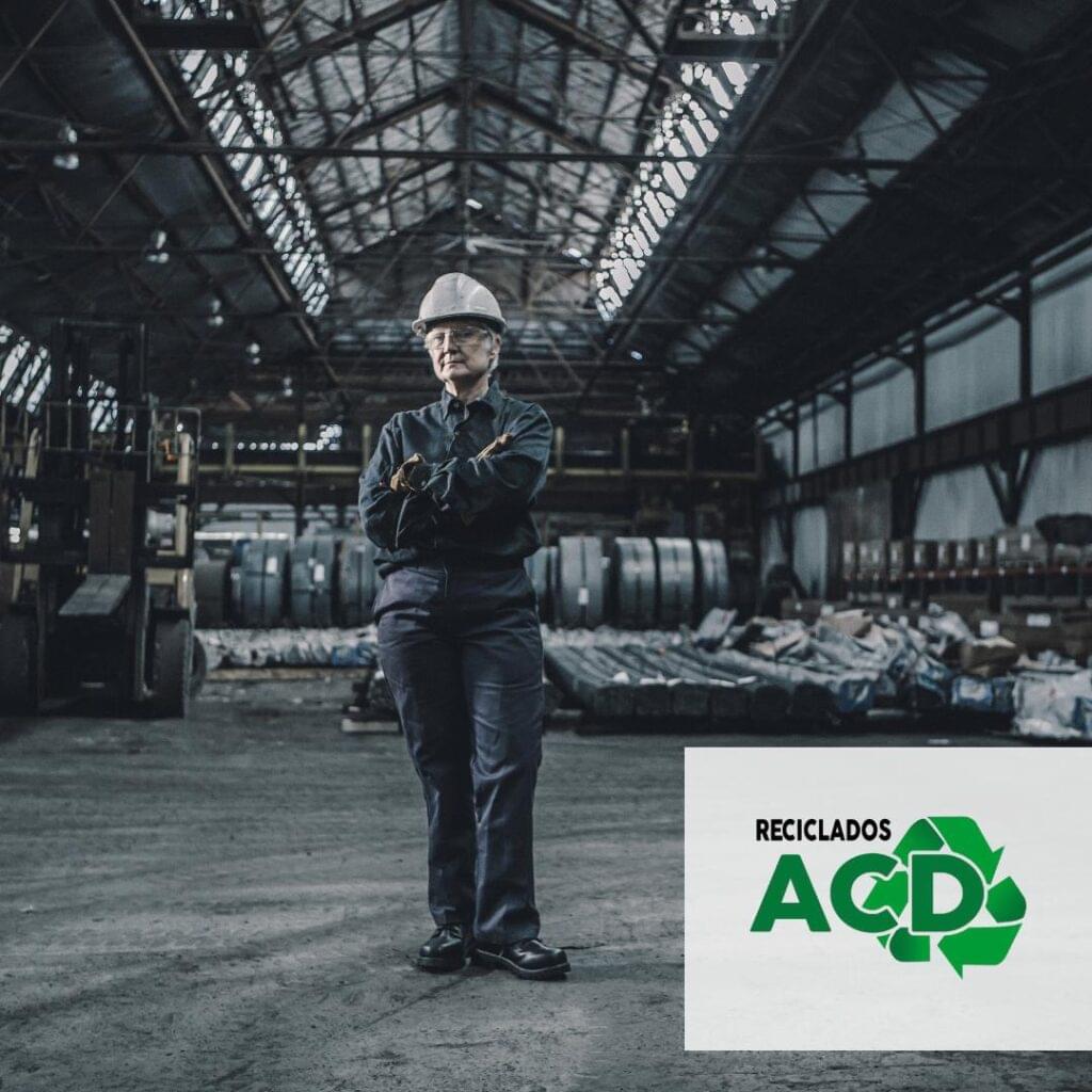 Desmantelado de chatarrería en San Juan de Aznalfarache