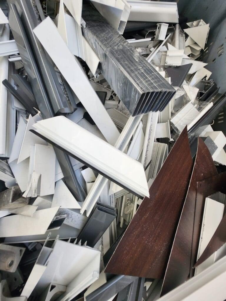 servicio chatarrería en Coria del Río